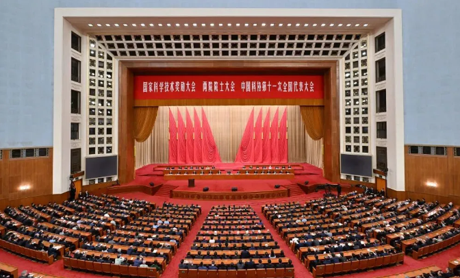 三棵树参与完成的涂料科技成果，登上国家科学技术最高领奖台